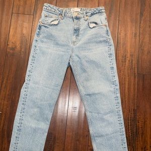 High rise jeans Zara used a few times - gray condition